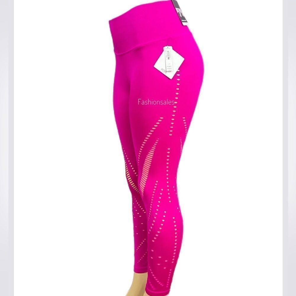 Victoria’s Secret Seamless High Rise sport tight